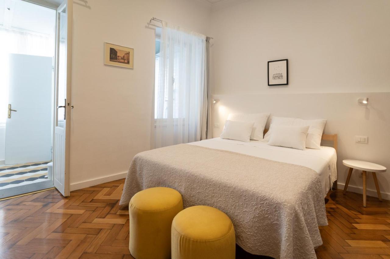 Mimi Carera Apartment & Room Ровин Екстериор снимка