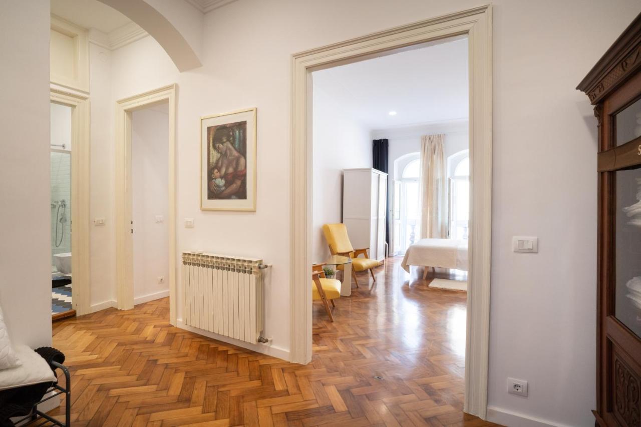 Mimi Carera Apartment & Room Ровин Екстериор снимка