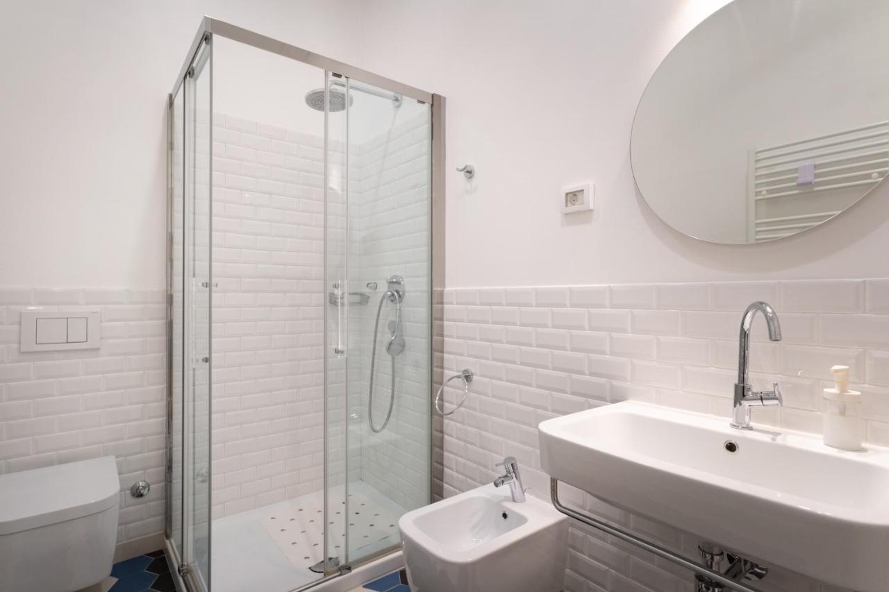 Mimi Carera Apartment & Room Ровин Екстериор снимка